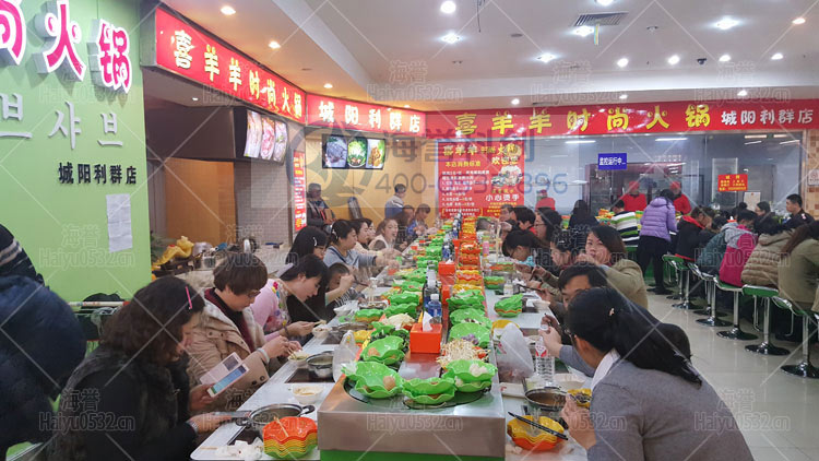 海譽(yù)回轉(zhuǎn)火鍋設(shè)備—青島利群喜洋洋回轉(zhuǎn)小火鍋實(shí)體店