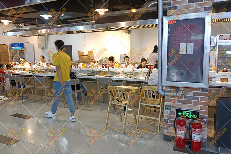旋轉(zhuǎn)小火鍋設備