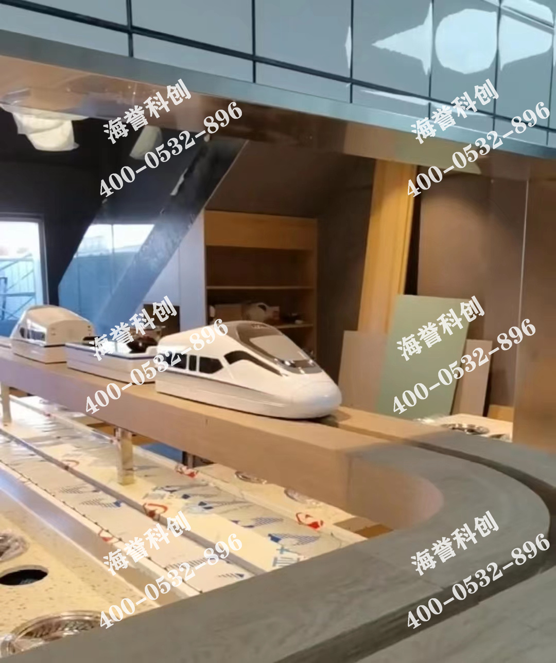 海譽(yù)科創(chuàng)內(nèi)蒙古包頭單涮無(wú)煙小火鍋搭載智能送餐小火車安裝完成