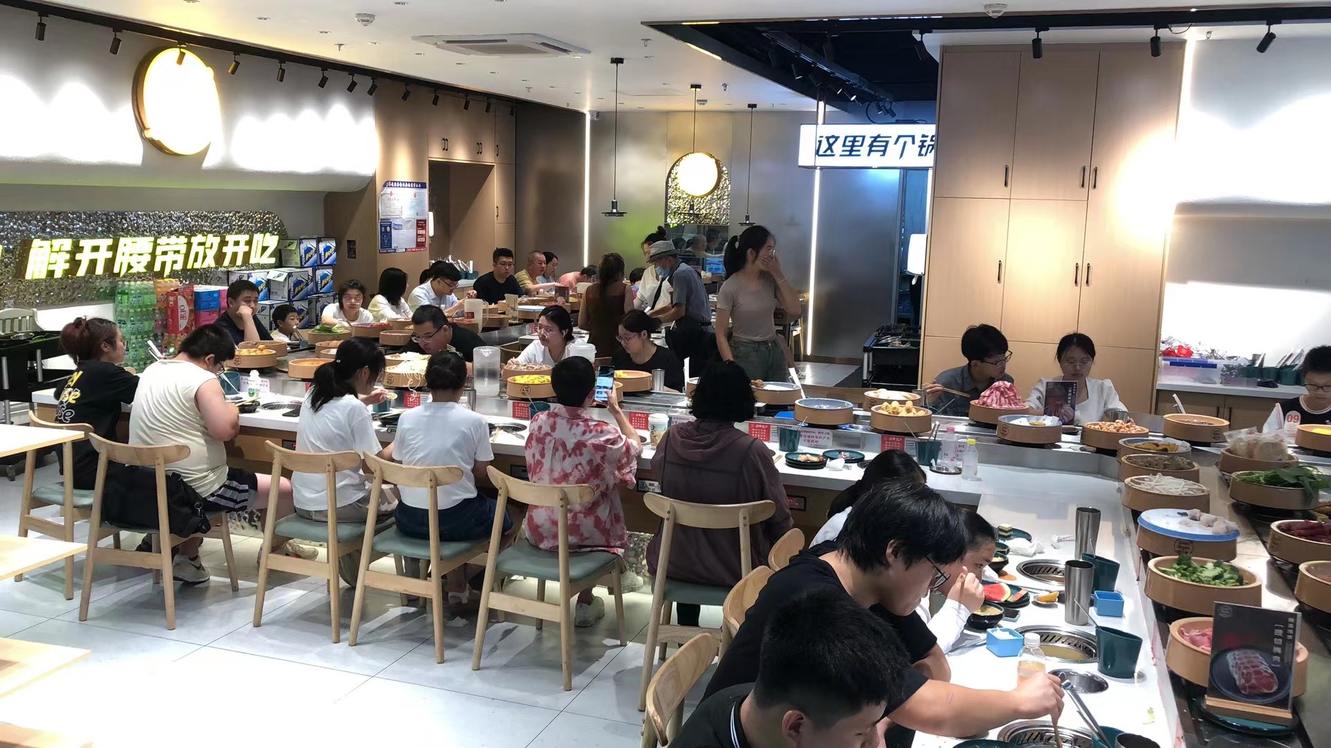 旋轉(zhuǎn)小火鍋行業(yè)現(xiàn)狀如何？其實(shí)要注意的就這些